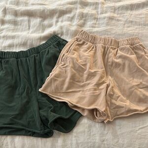 Aerie Green and Beige Casual Shorts Set
